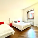 Ampia moderna casa su 2 piani nel cuore di Verona