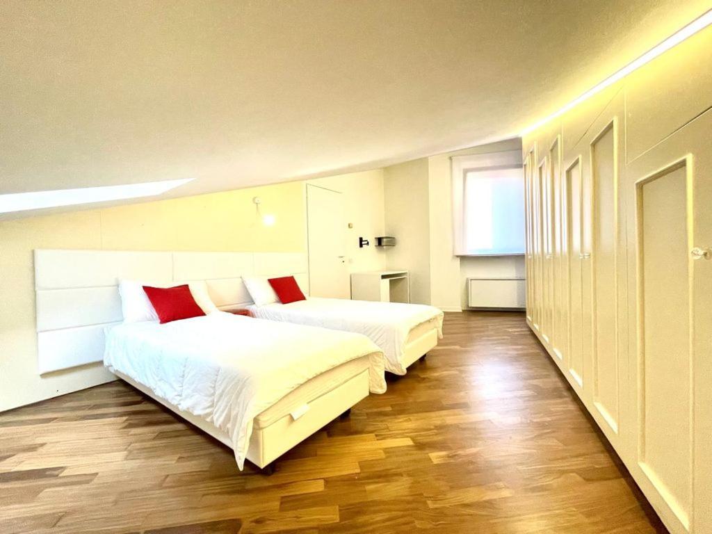 Ampia Moderna Casa Su 2 Piani Nel Cuore Di Appartamento *